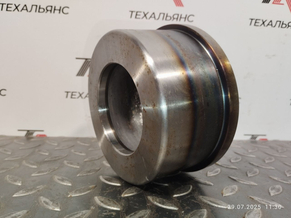 Втулка 14X-71-12230