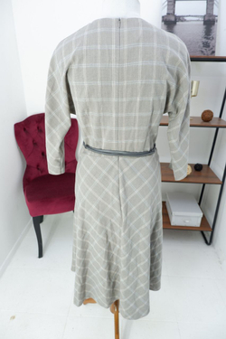 Платье Elis из вискозы в клетку 46 размер