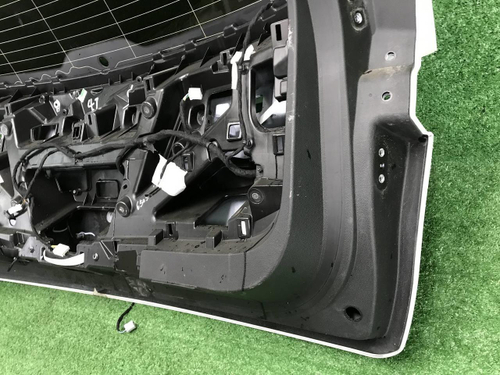 Стекло крышки багажника JAECOO J8 (2024-н.в.)