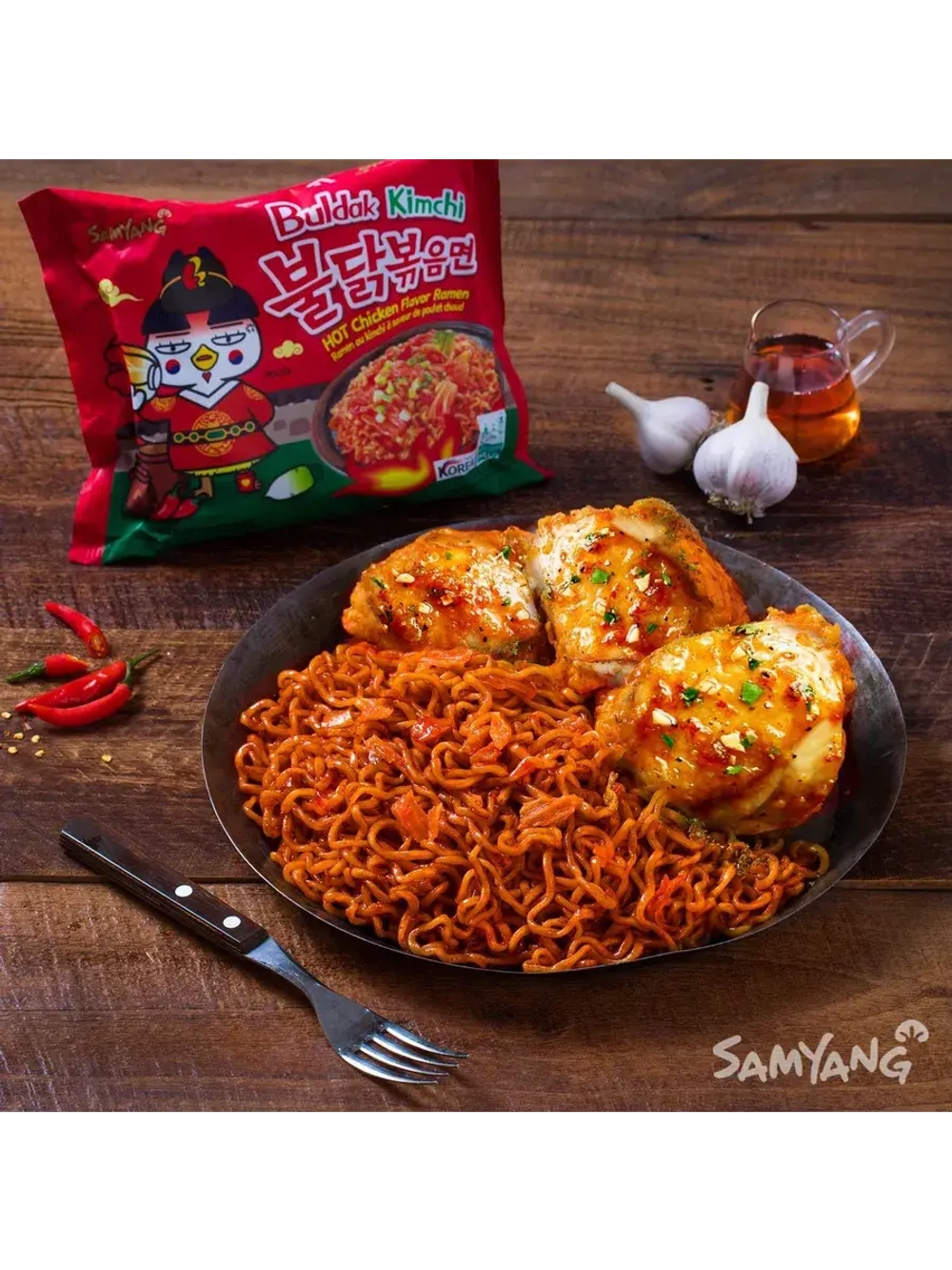 Лапша острая со вкусом курицы Buldak и Кимчи 135 г * 3 шт