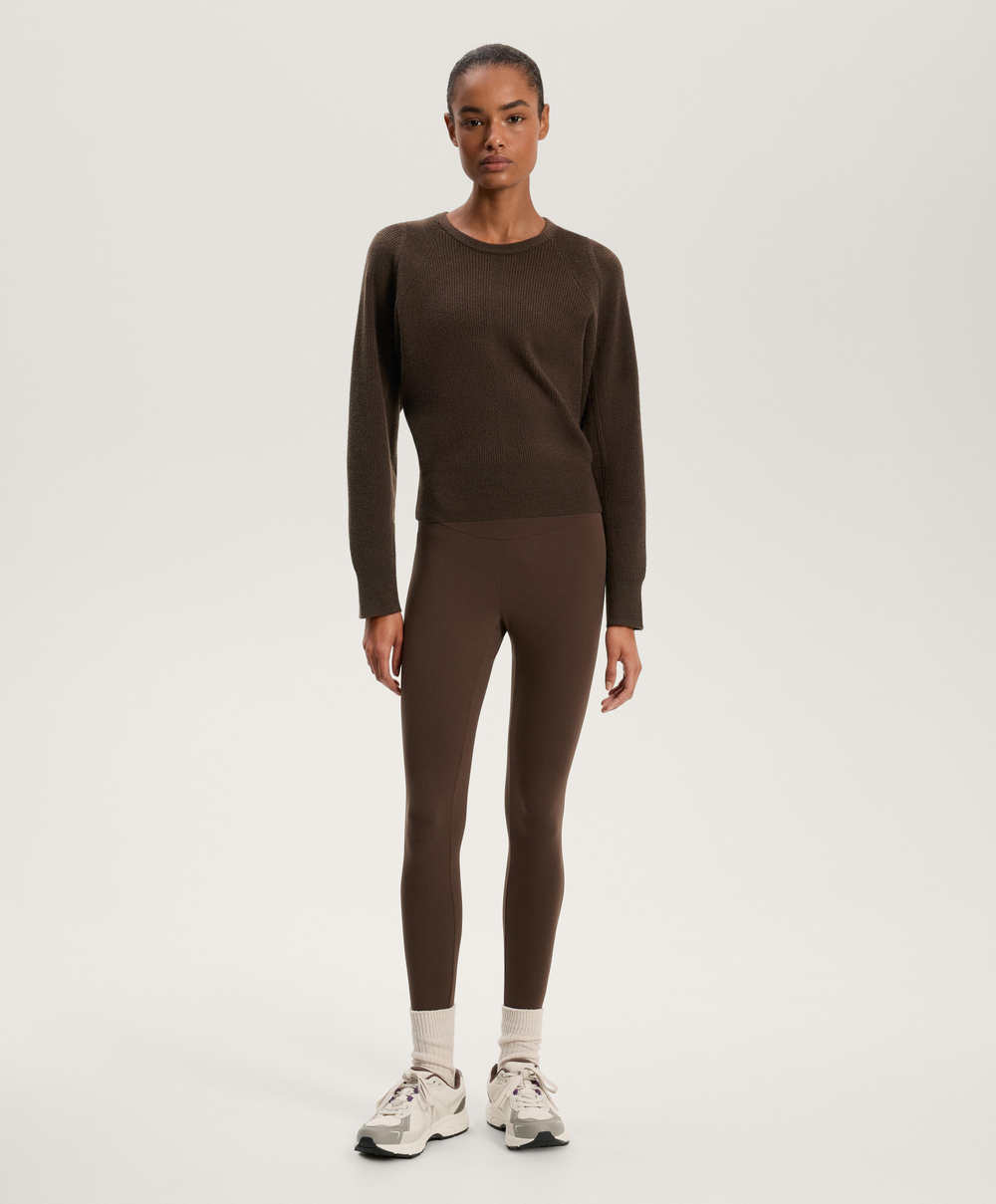 Oysho Вязаный джемпер в рубчик с приталенной талией, коричневый