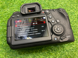 Canon EOS 6D Mark II (25.000 кадров)