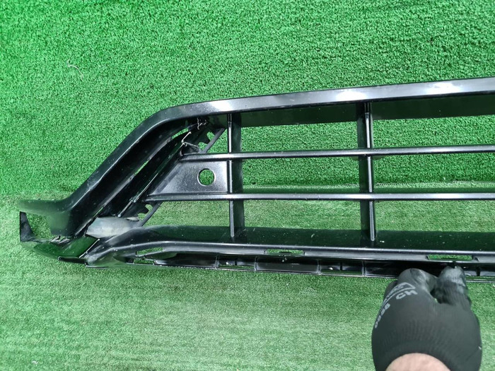 Юбка переднего бампера Volvo XC90 2 19-нв R-Design