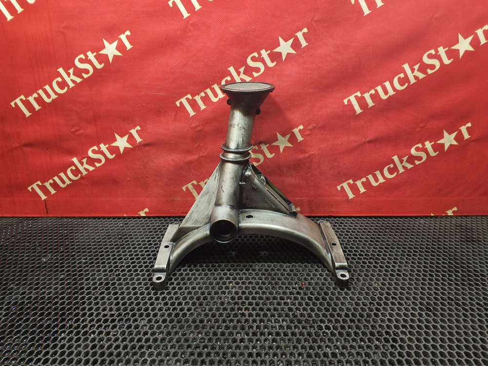 Маслозаборник