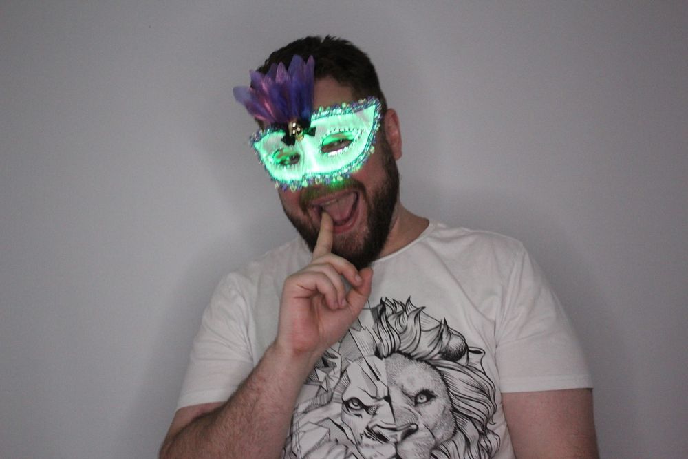 Светящаяся Карнавальная маска