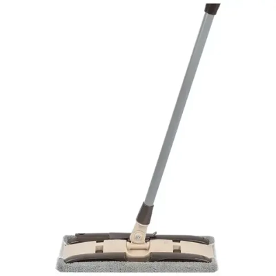 Швабра для пола с насадкой из микрофибры с зажимным механизмом