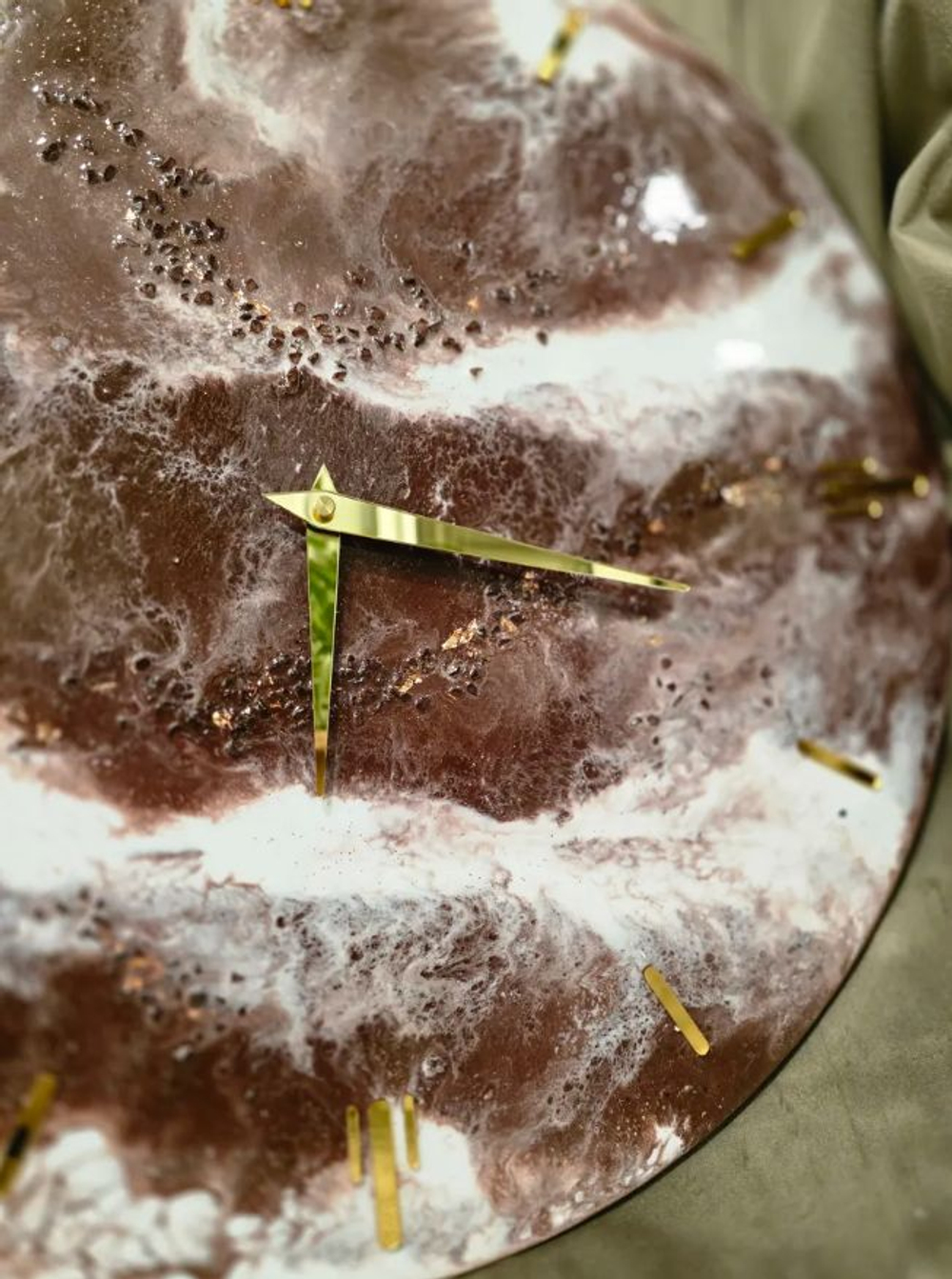 Настенные часы ручной работы «Бронзовая река»