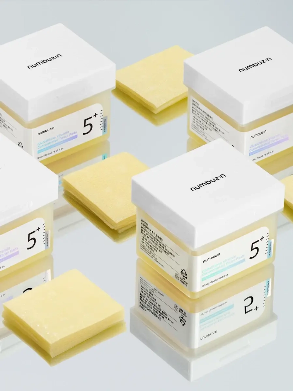 Numbuzin Осветляющие витаминные пэды с ниацинамидом No.5 Vitamin-Niacinamide Concentrated Pad 70 шт