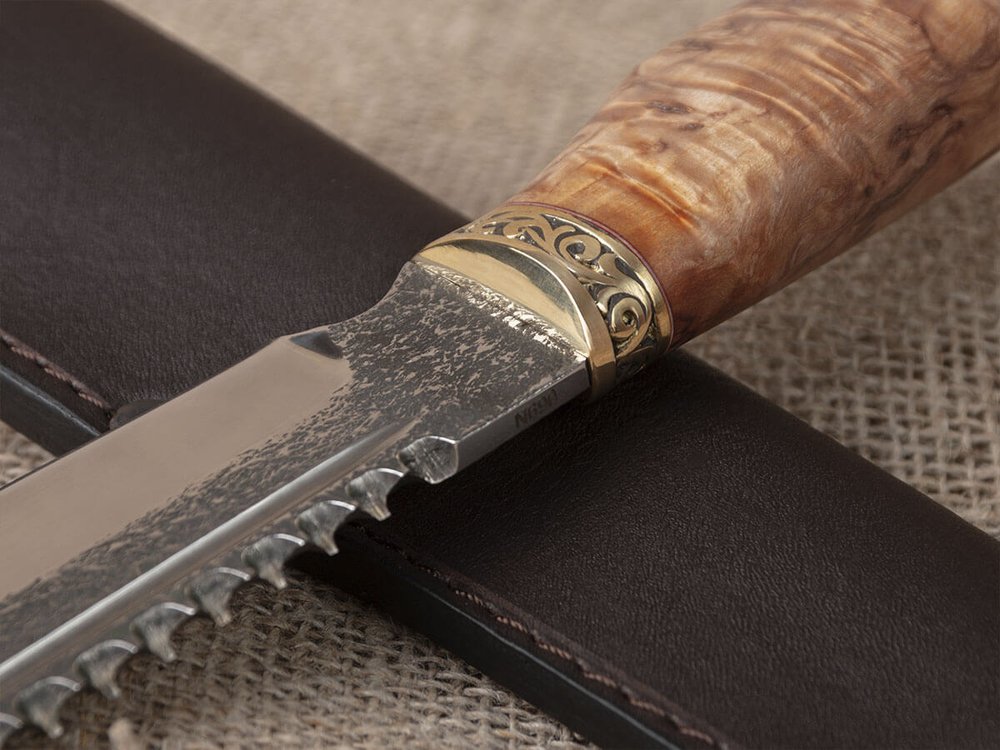 Нож "Алтай", сталь Bohler N690, рукоять естественная стабилизированная береза