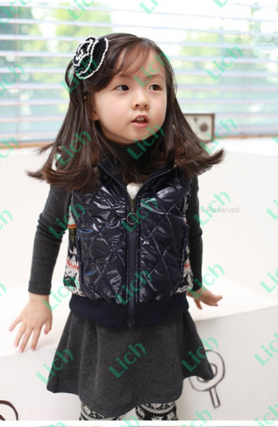 Жилет детский с геометрическим принтом по бокам