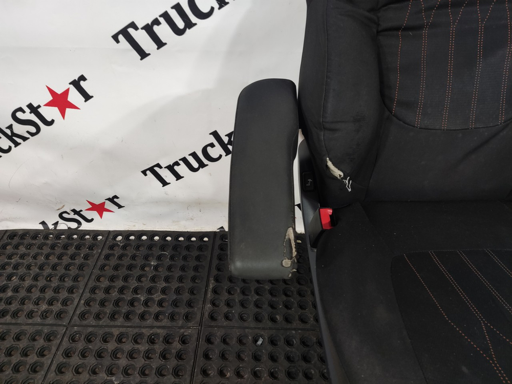 Сиденье водительское пневматическое 2018г