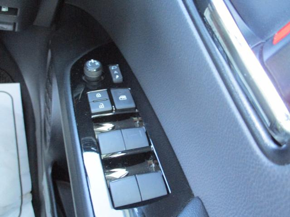 TOYOTA PRIUS 2020 г.