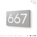Номер на дверь 667, табличка на дверь для офиса, квартиры, кабинета, аудитории, склада, серая 120х70 мм, Айдентика Технолоджи