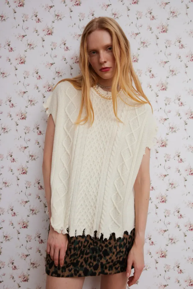 Жилетка, молочный Жилетка, молочный