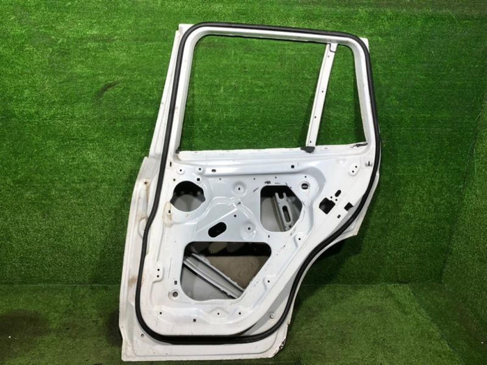 Дверь задняя правая BMW X3 F25 (2010-2017)