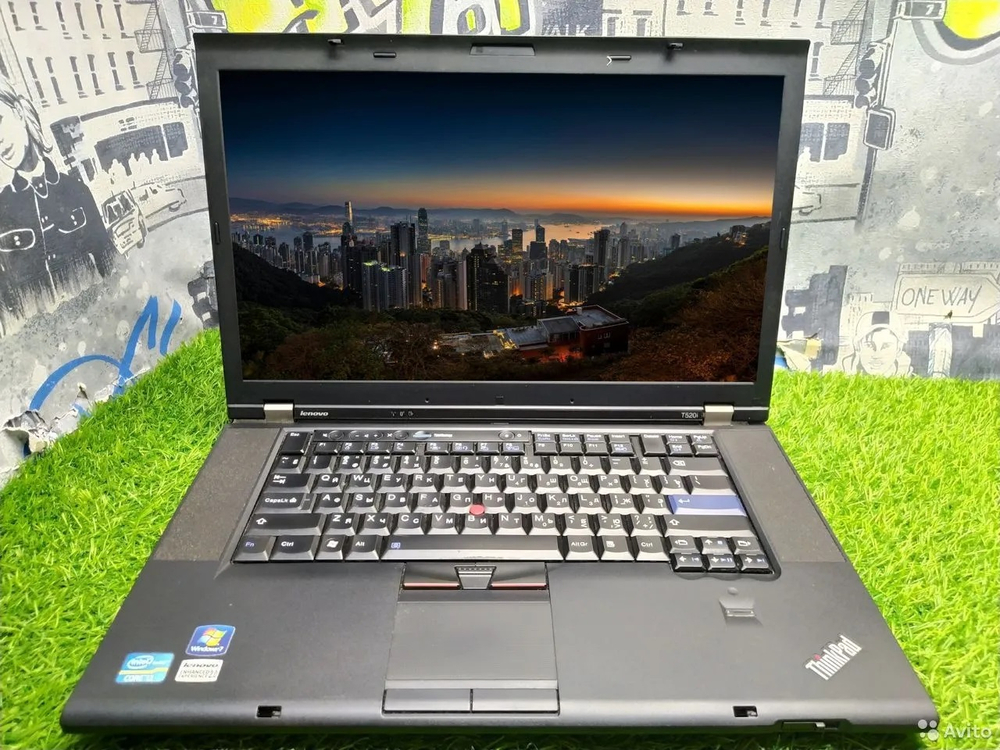 Ультрабук Lenovo ThinkPad 15.6" i3/4GB/HDD 320GB