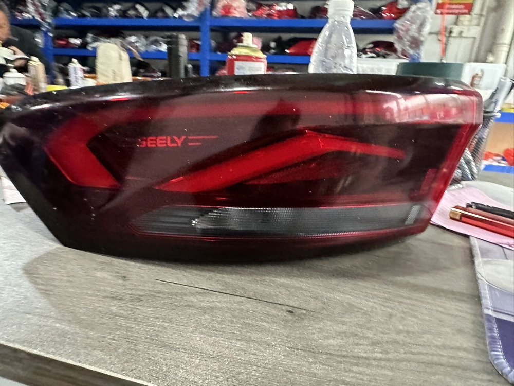 Задние фонари для Geely Emgrand 4 нового поколения