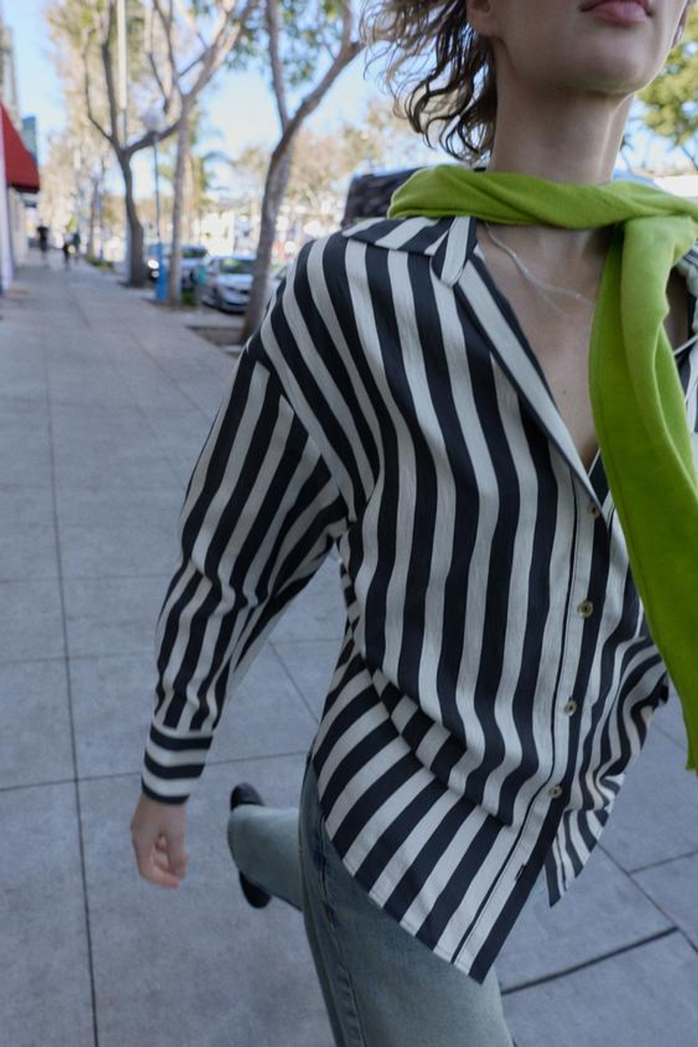 Рубашка в полоску с завязками по бокам - ZARA