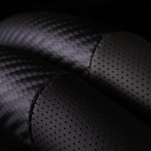 Оплетка руля M 37-39 см экокожа три цветных вставки черная (CAR PERFOMANCE)