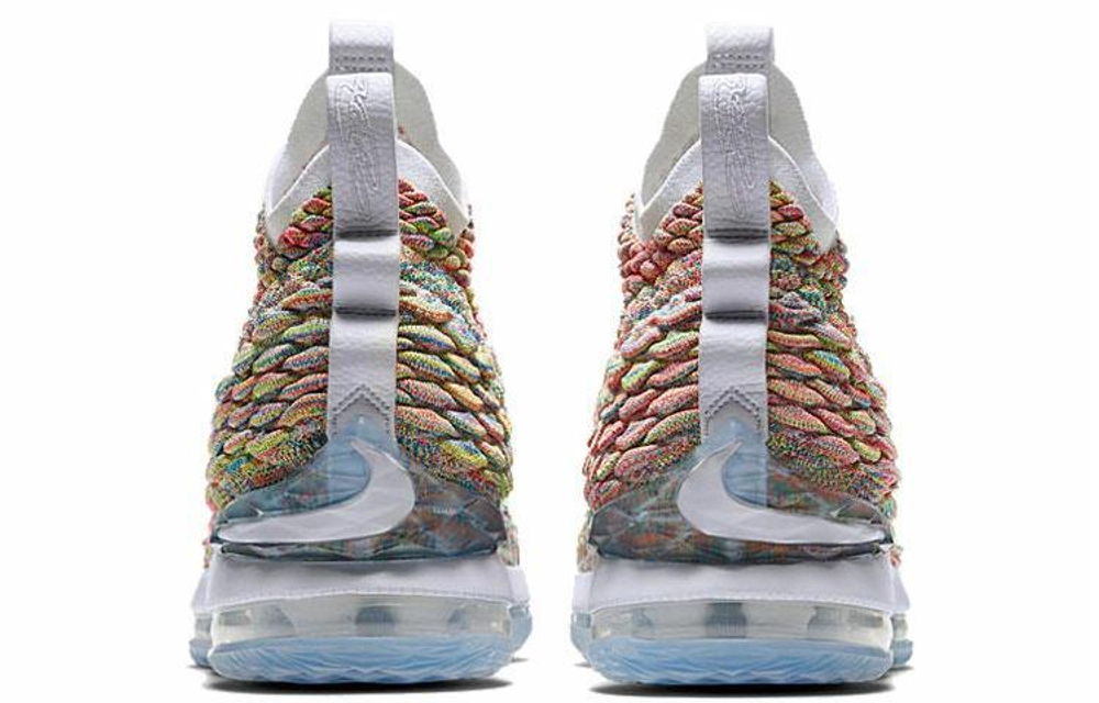 Кроссовки Nike Lebron 15 'Fruity Pebbles'