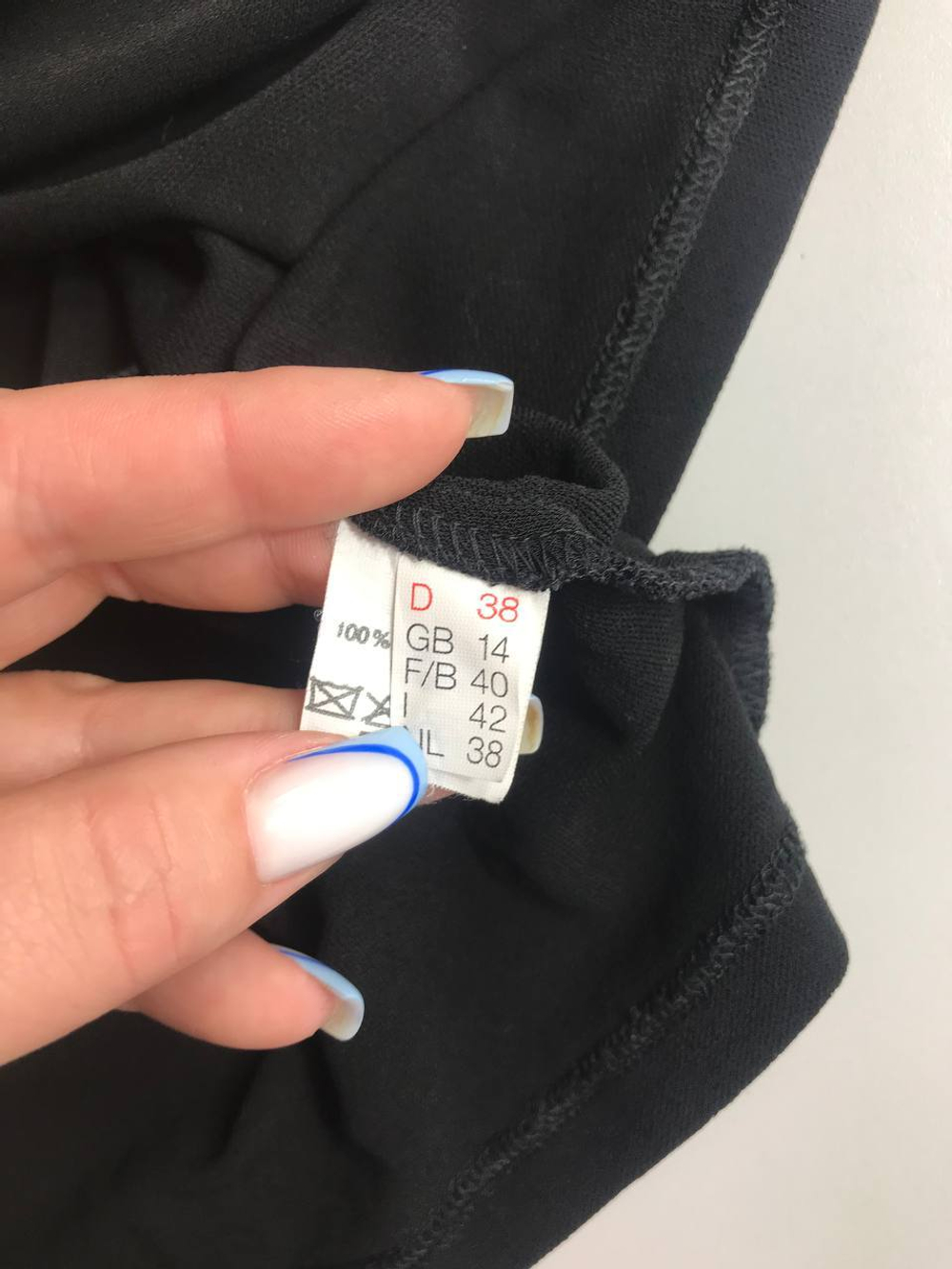 Джемпер Clasen с красивым акцентным плечом, маркировка 38, визуально на 44 размер