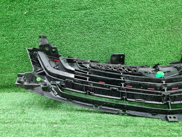 Решетка радиатора Geely Coolray (2019-2023)