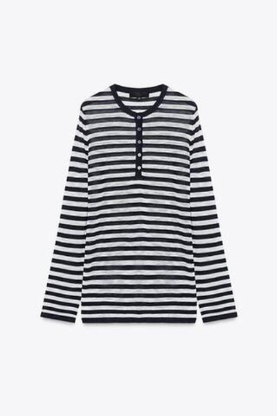 Свитер с пуговицами и полосками - ZARA
