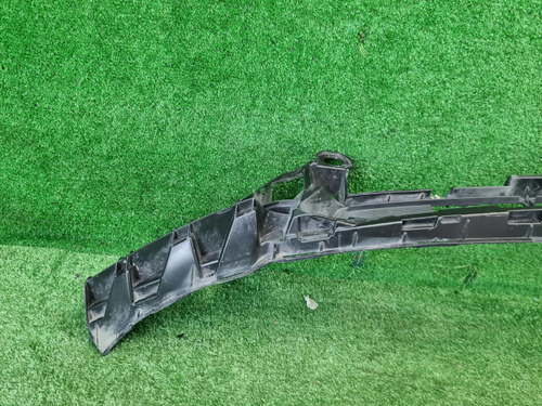 Кронштейн переднего бампера Mercedes E W213 16-21