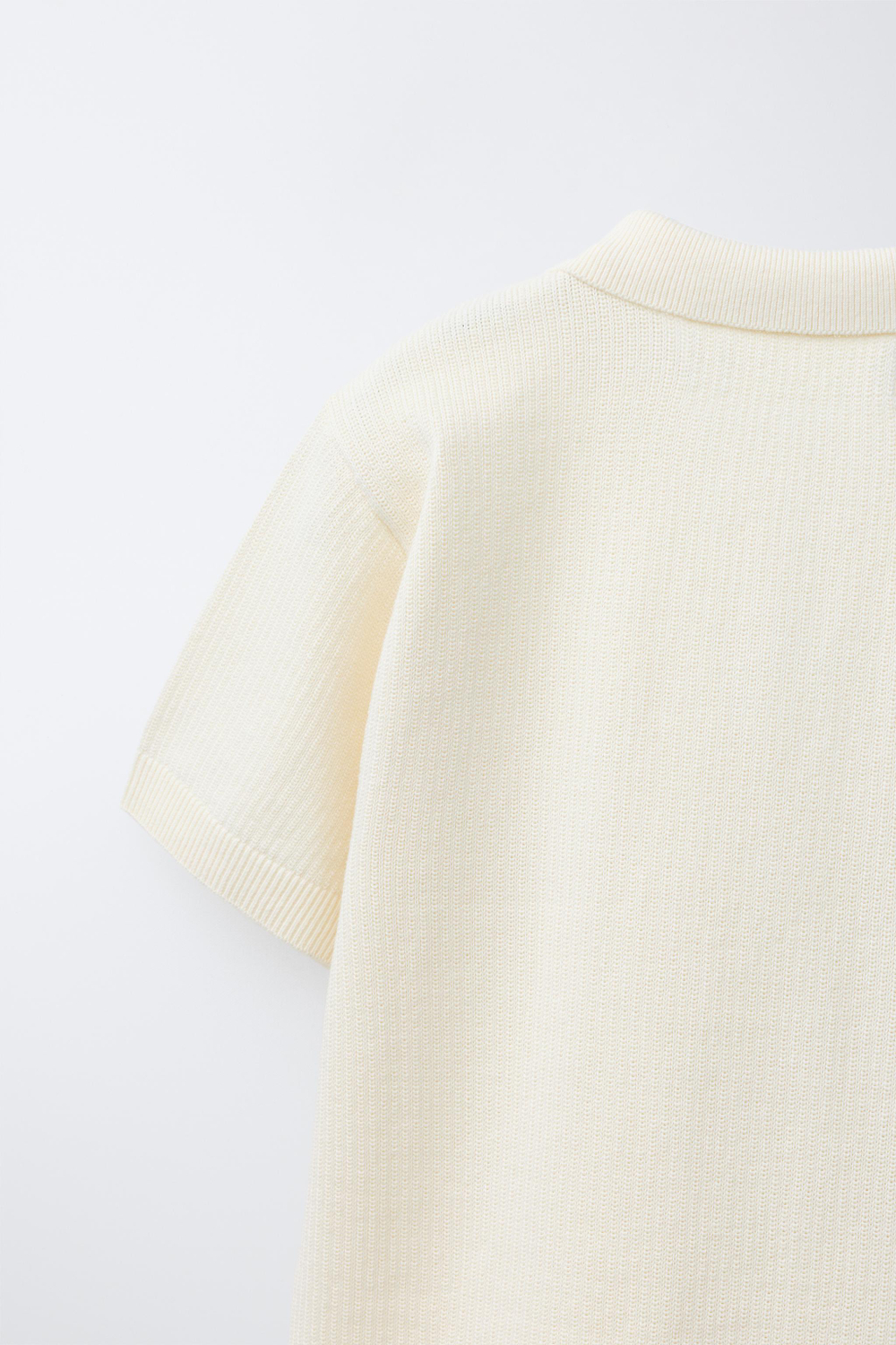 ZARA ОДНОТОННОЕ ПОЛО РЕЛЬЕФНОЙ ВЯЗКИ, ЭКРЮ