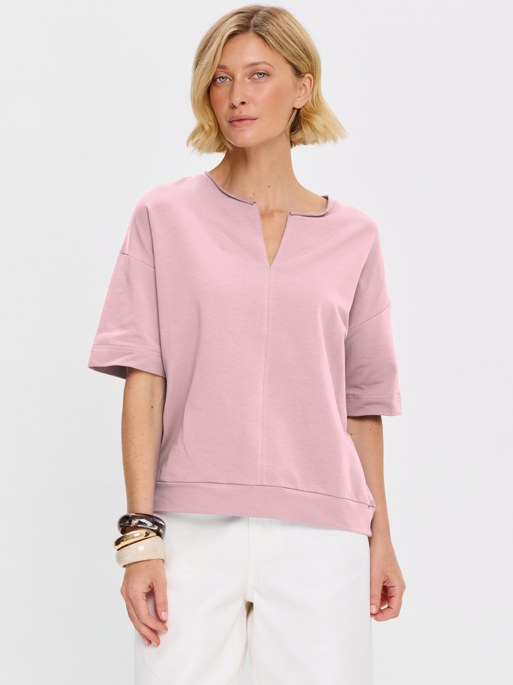 Плотная футболка из футера 2-нитки с V-вырезом HIGH TEMP