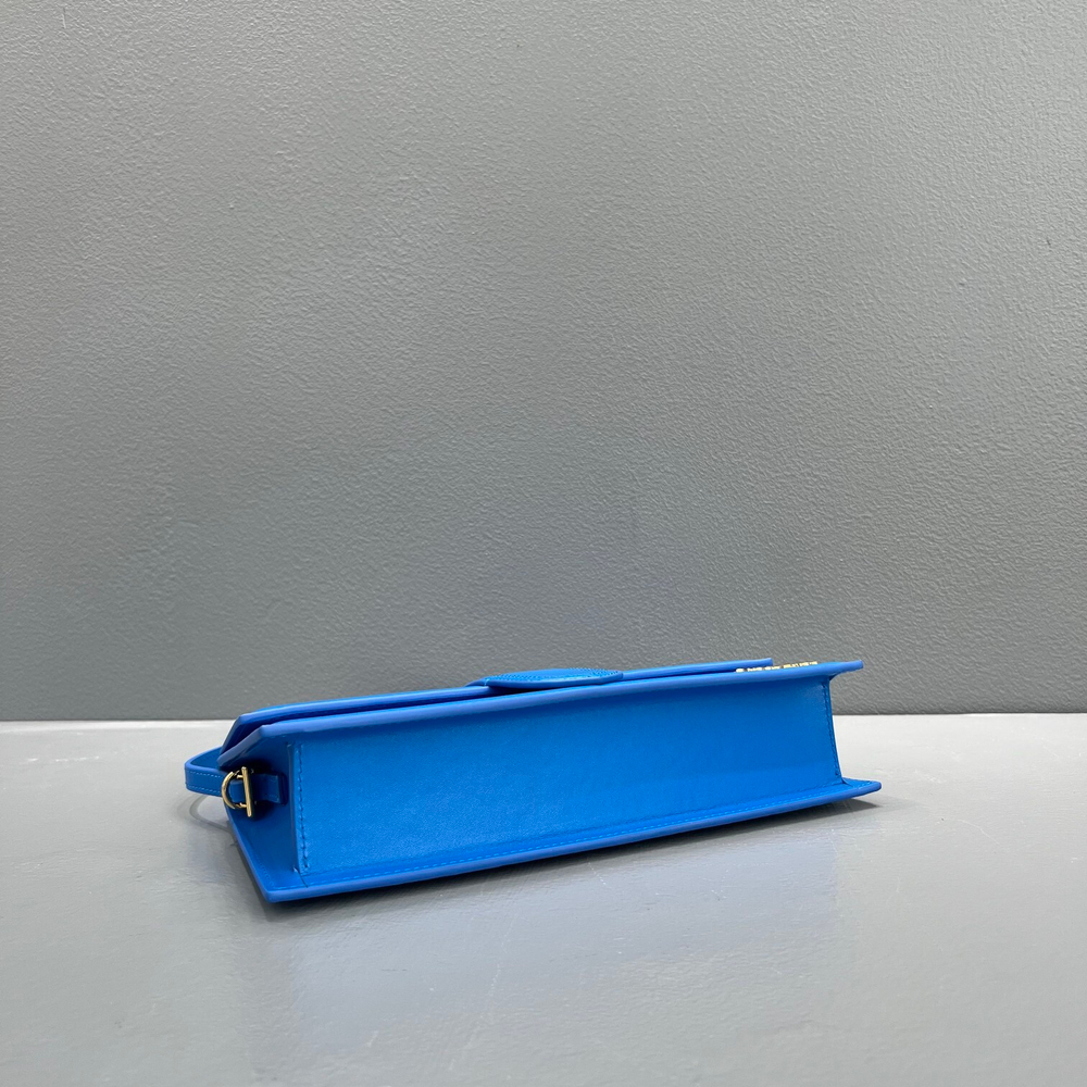 Jacquemus Le Bambino Long 28 cm