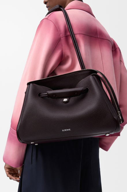 Loewe Большая сумка Madrid из мягкой зернистой телячьей кожи, темно-коричневый