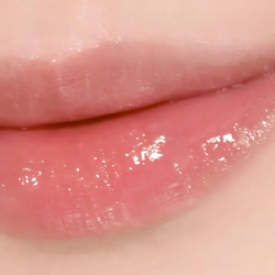 CLIO ESSENTIAL LIPCHEEK TAP - Многофункциональный оттеночный бальзам для губ
