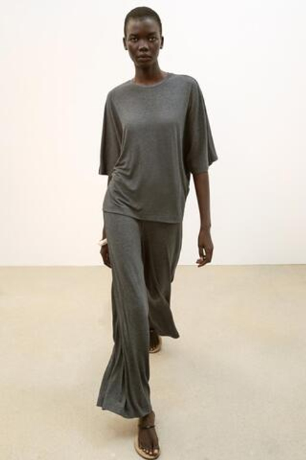 ZARA СТРУЯЩИЕСЯ БРЮКИ-ПАЛАЦЦО, МЯГКИЙ СЕРЫЙ