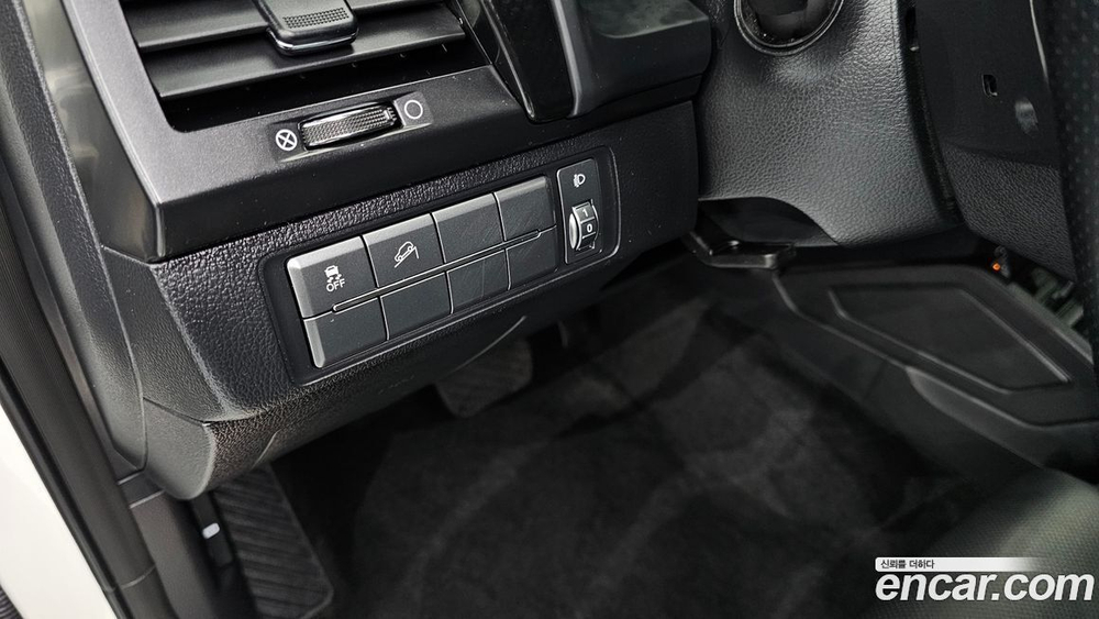 KG Mobility (Ssangyong) Rexton Sports KHAN Дизель 2.2 4WD (01.2021)