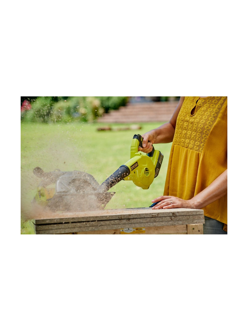 Воздуходувка аккумуляторная RYOBI ONE+ R18TB-0  без аккумулятора в комплекте 5133002915