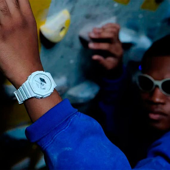 Наручные часы Casio GA-2100-7A7