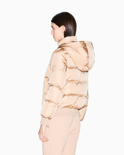 Пуховик  женский ARMANI EXCHANGE