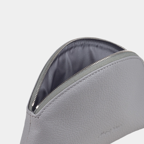 Косметичка Nuage из кожи козы, серого цвета