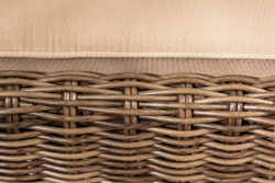 Оттоманка из искусственного ротанга OPAL