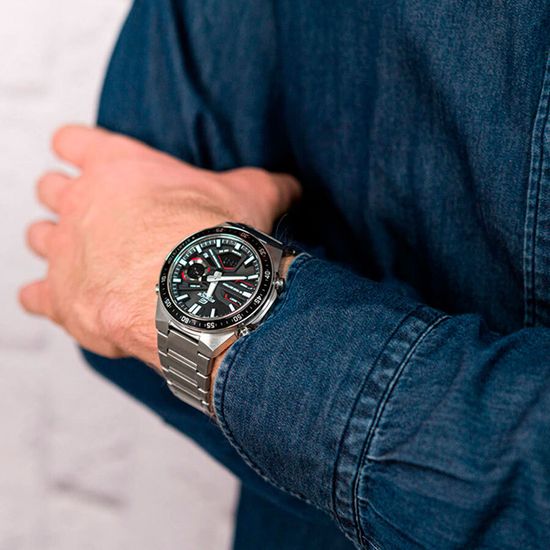 Наручные часы Casio EFV-C110D-1A4