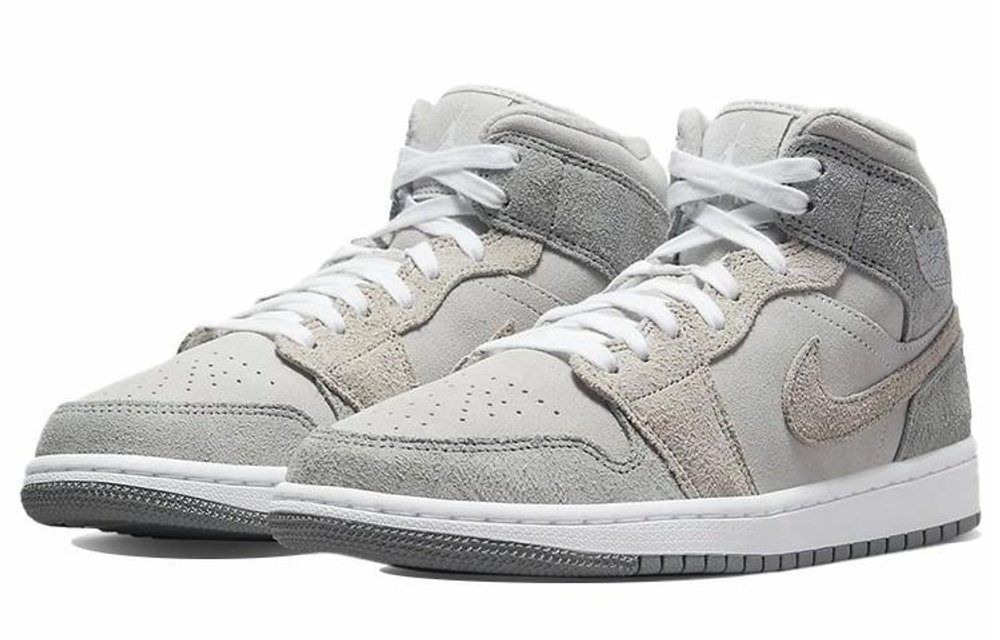 Кроссовки Jordan Air Jordan 1 Mid Se (Женская размерная сетка)