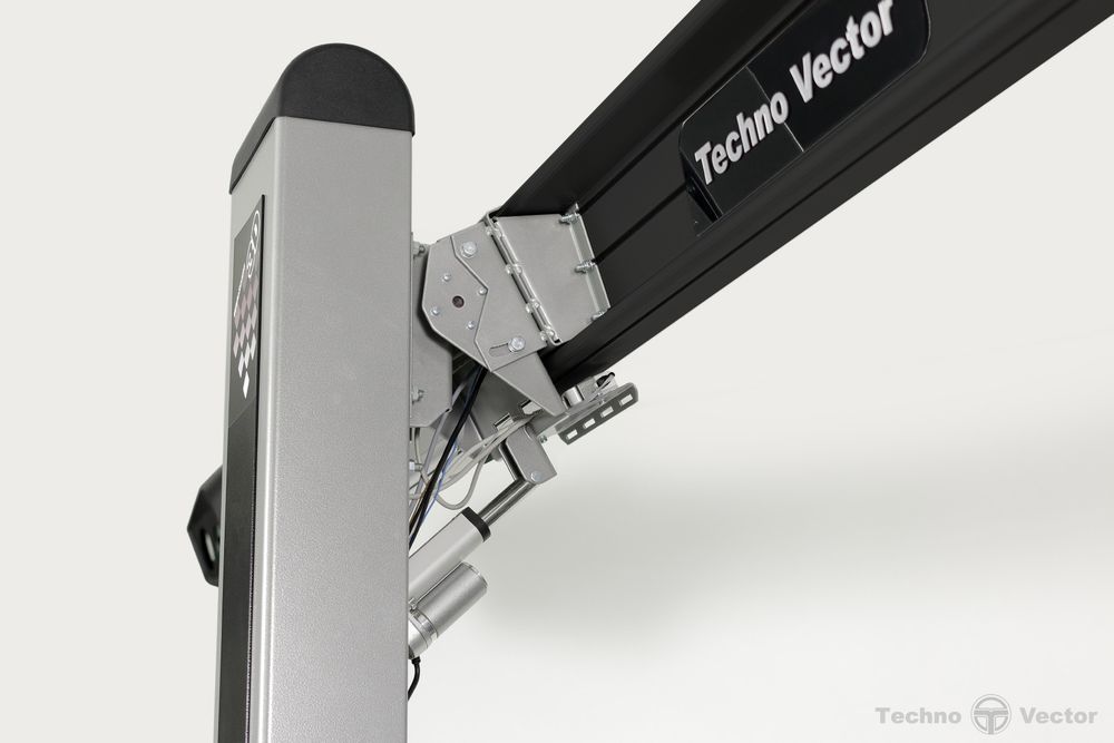 ТехноВектор (7212 T) стенд сход-развал