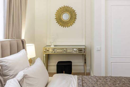 94PR-21904 Зеркало декоративное "Солнце" цвет золото d70см