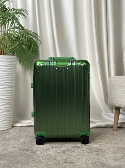 Чемодан Rimowa
