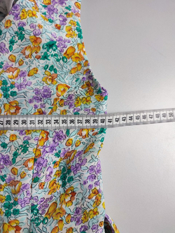 Платье интересное в милый цветочек 40-42 размер