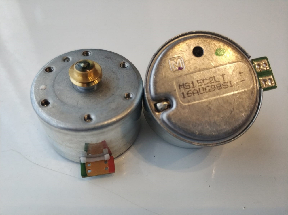2 шт./ Двигатель 15 V левый MS15C2LT DC 15VL / МОТОР 15 вольт