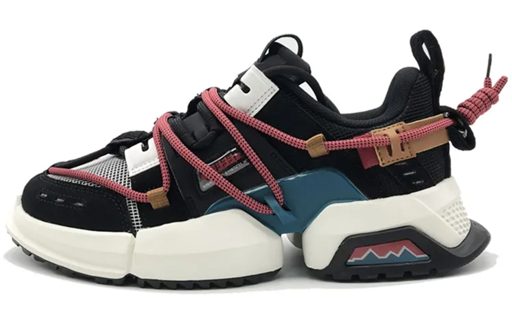 Li-Ning Pan Gu 2019 New York Fashion Week Apparel