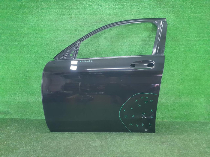 Дверь передняя левая Mercedes GLC C253 (2016-2023)