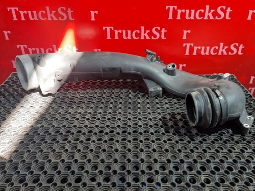 Патрубок интеркулера 2018 г.